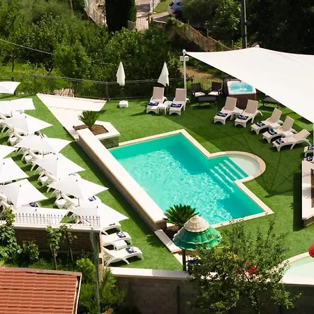 Oda ve Kahvaltı Tenuta Del Re