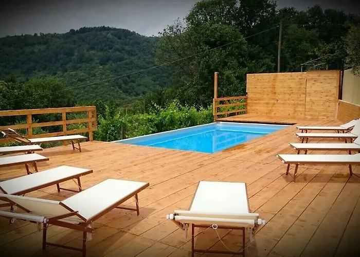 Tenuta Del Re Oda ve Kahvaltı Contrada (Campania)